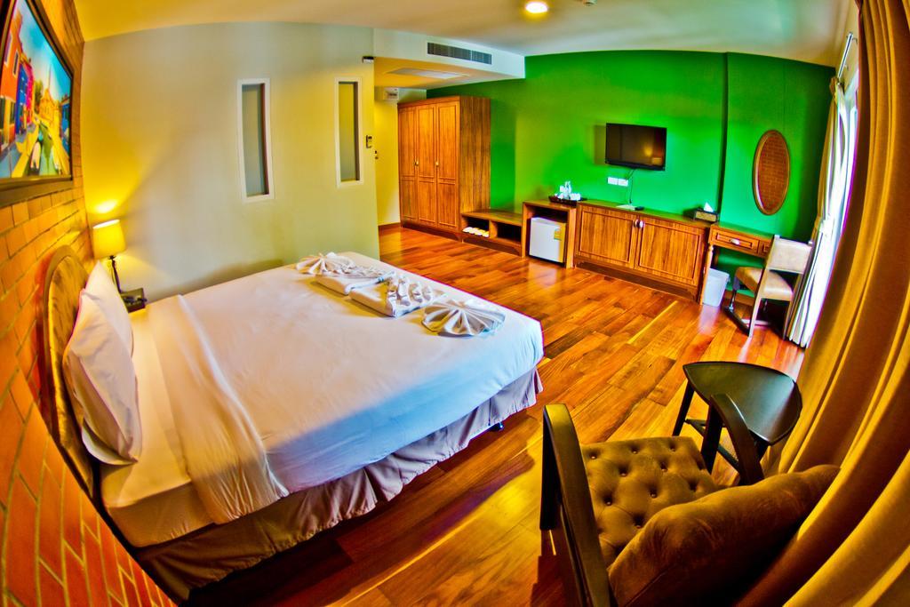 Hotel Coasta Bangsaen Pattaya Zimmer foto